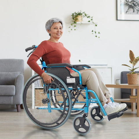 Sedia a rotelle pieghevole con schienale diviso e braccioli ribaltabili colore blu