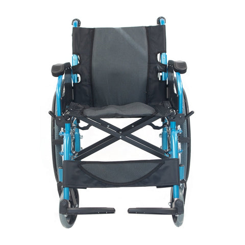 Sedia a rotelle pieghevole con schienale diviso e braccioli ribaltabili colore blu